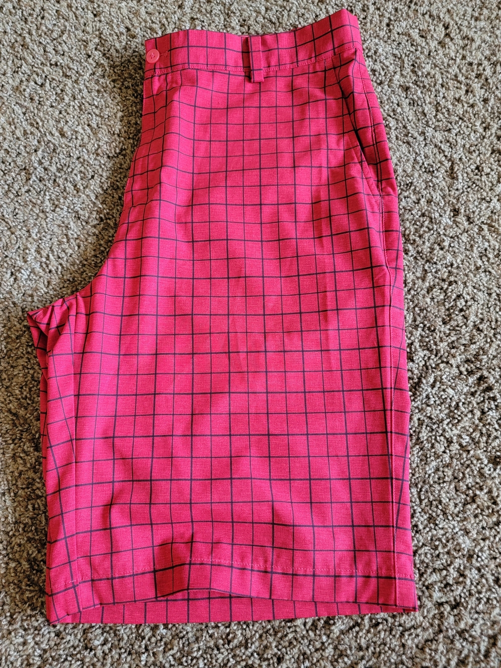 Nike Golf Tour Performance Dri-FIT Men’s Golf Shorts 34 Red/Black Plaid
